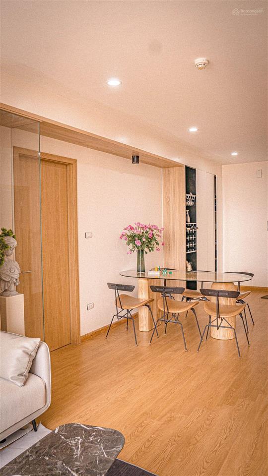 14 tỷ thu về. chủ nhà bán căn 105,7m2. chelsea e2 yên hòa