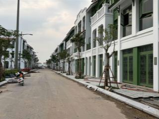 Bán liền kề dự án sun urban city hà nam, giá 5,4 tỷ nhà 3,5 tầng và 1 tầng hầm.