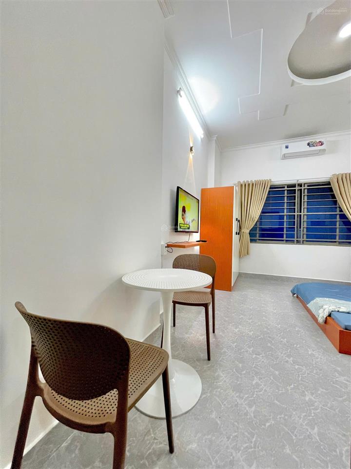 Cho thuê căn hộ dịch vụ full nội thất ngay đường lê thị riêng, quận 1