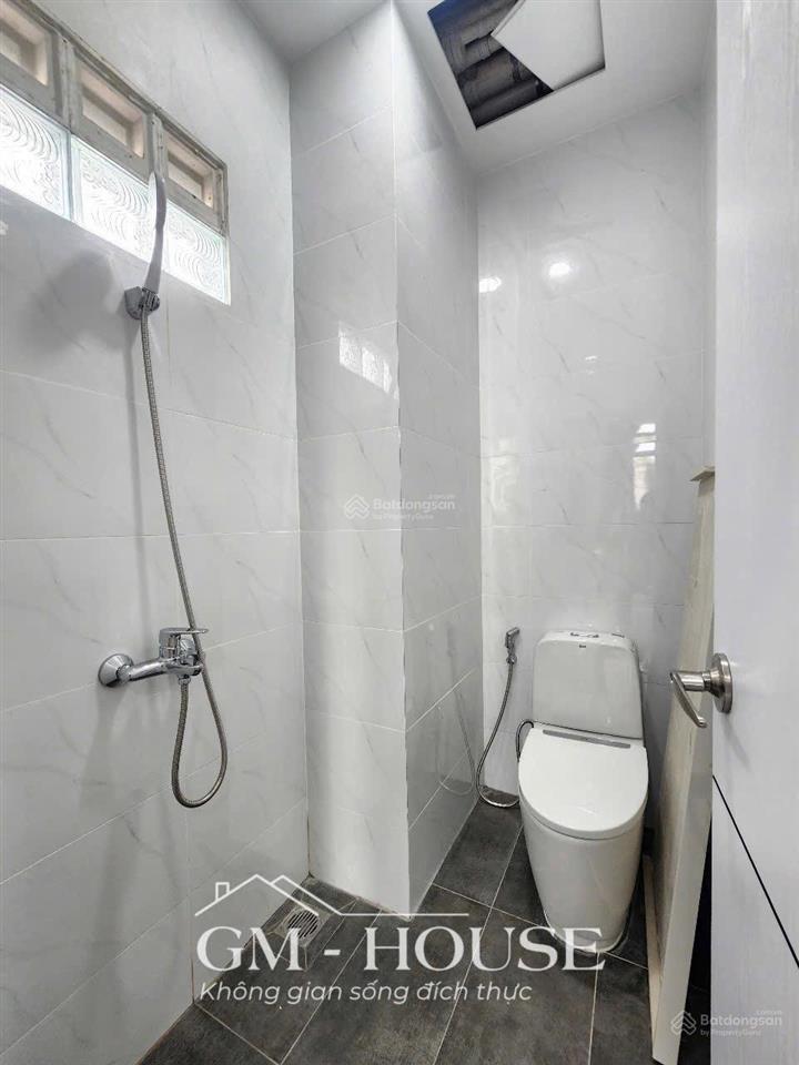 Cho thuê phòng studio/1 pn ban công/ máy giặt riêng/ full nội thất, bùi đình tuý, bình thạnh 40m2