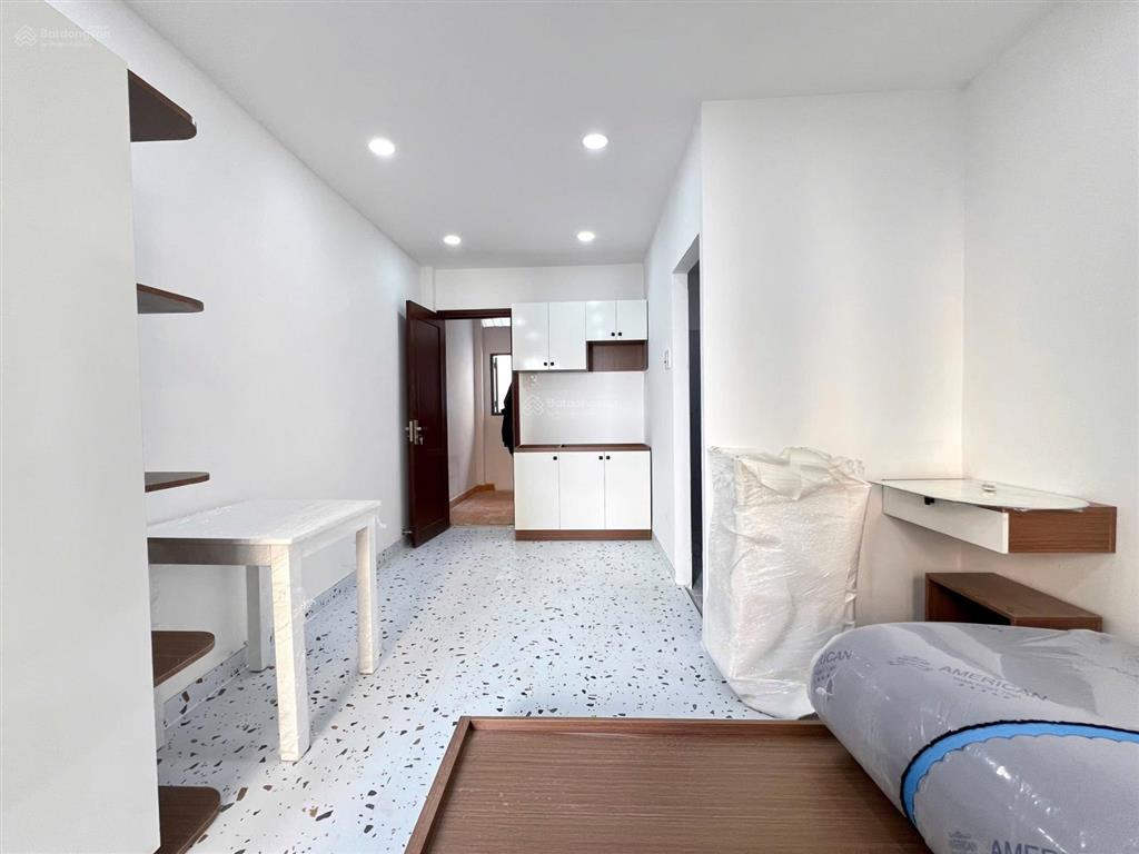 Cho thuê phòng studio mới, ban công, ngô tất tố, thạnh mỹ tây, gần cầu thủ thiêm và ba son sát q1