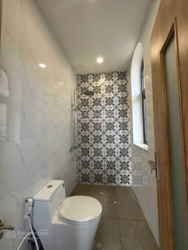 Còn 1 căn hộ cho thuê ngay nguyễn gia trí. gần ngoại thương, uth, hutech. full nội thất, an ninh