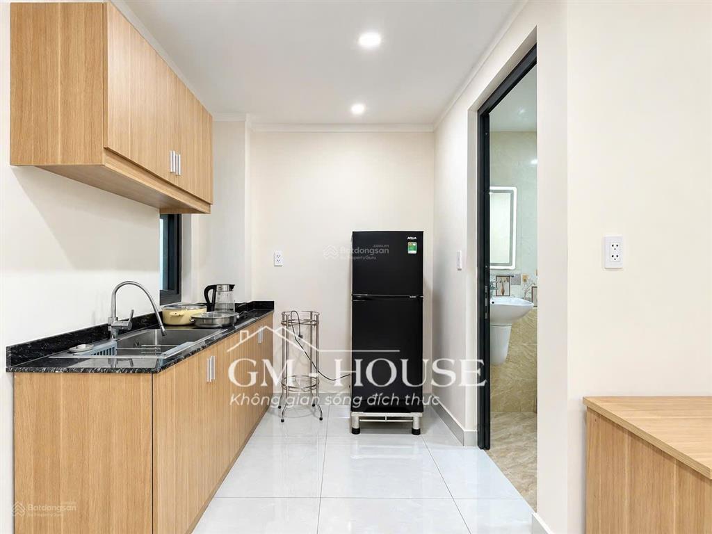 Cho thuê căn hộ studio full nội thất tốt, thang máy, gần landmark81, sala, nguyễn hữu cảnh an ninh