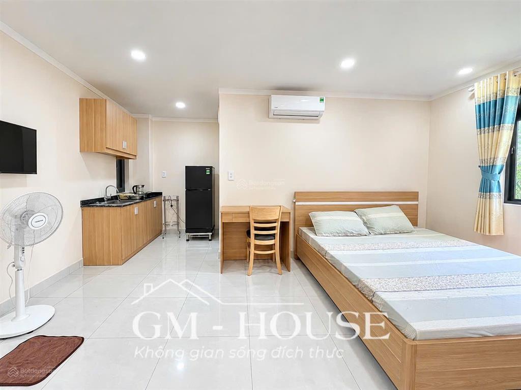 Cho thuê căn hộ studio full nội thất tốt, thang máy, gần landmark81, sala, nguyễn hữu cảnh an ninh