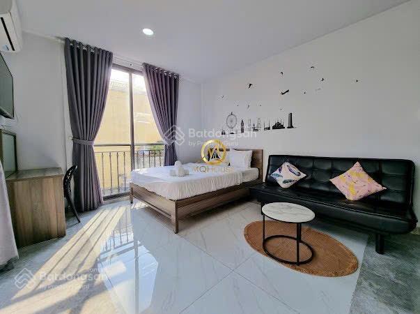 Cho thuê căn hộ siêu phẩm 2 ban công tại quận 3 gần nhà thờ đức bà , hồ con rùa