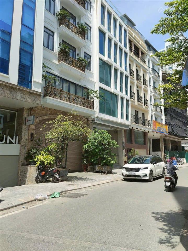 Bán nhà mặt ngõ 603 lạc long quân  8 tầng thang máy  48m  kinh doanh, đường 3 ô tô tránh vỉa hè