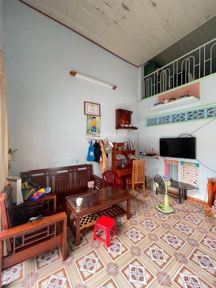 Nhà nhỏ xinh nở hậu chỉ 4 tỷ, nhà bè cạnh q7, cách phú mỹ hưng vài phút