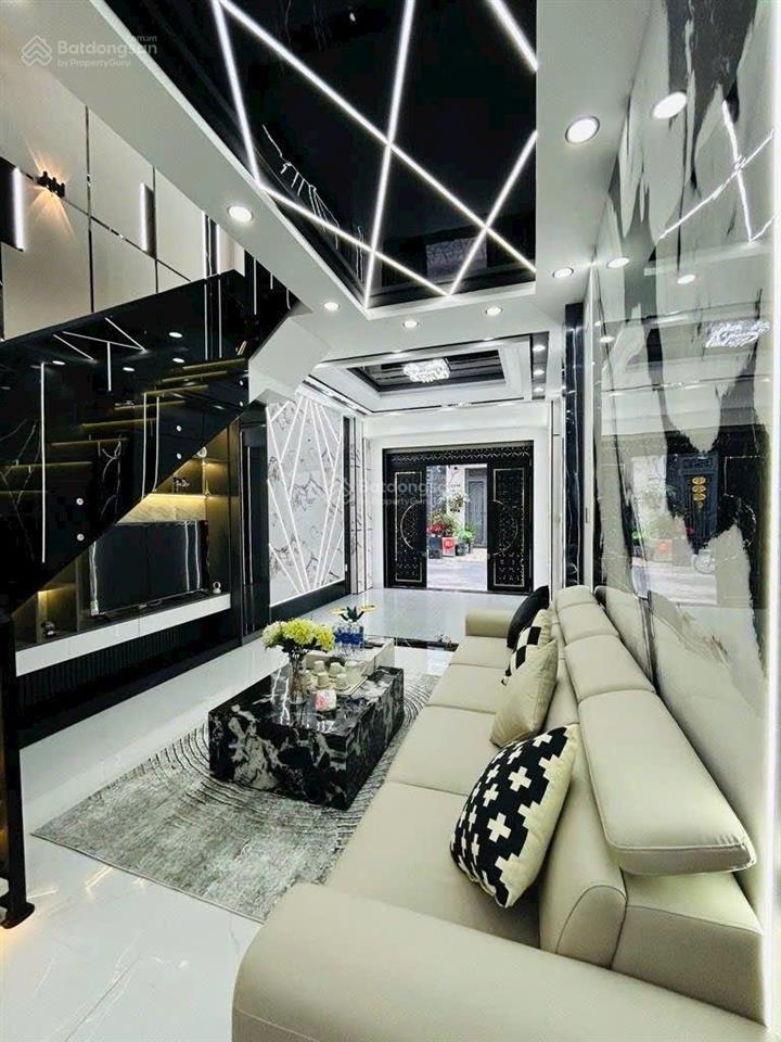 Nhà mới full nội thất xe hơi vào nhà. nhà khu phân lô dân trí cao khu dân cư sài gòn mới  thôn