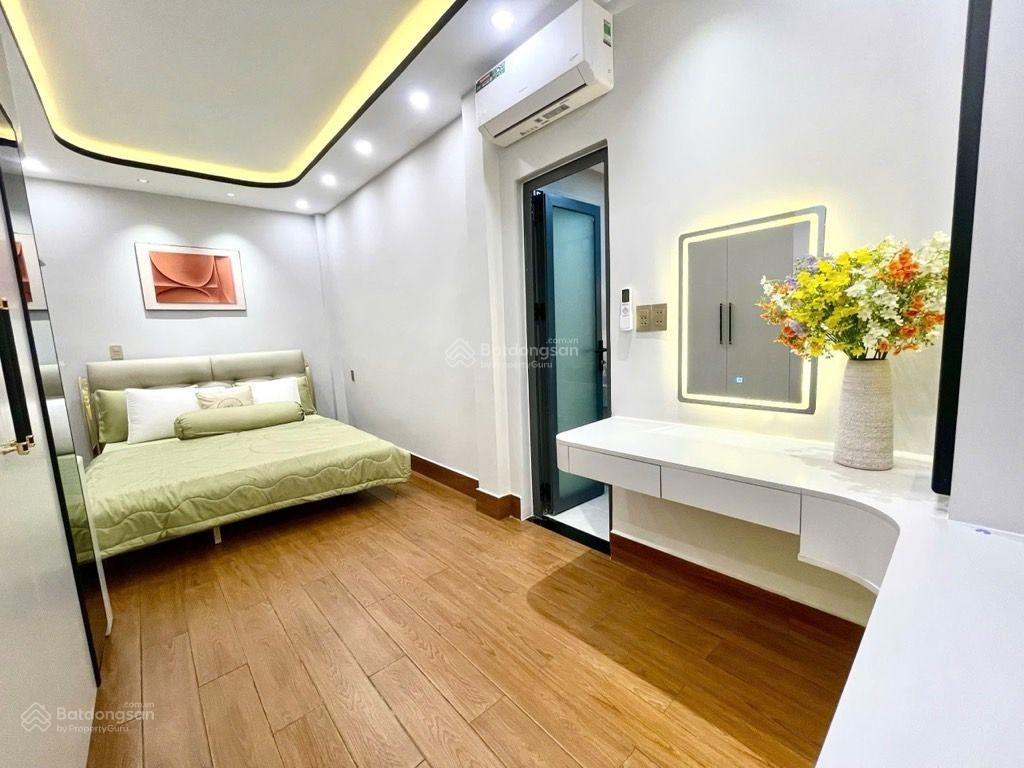 Nguyễn thị hương (kho b) dt 120m2 (thổ cư) 4pn 4wc phòng thờ, nhỉnh 7 tỷ