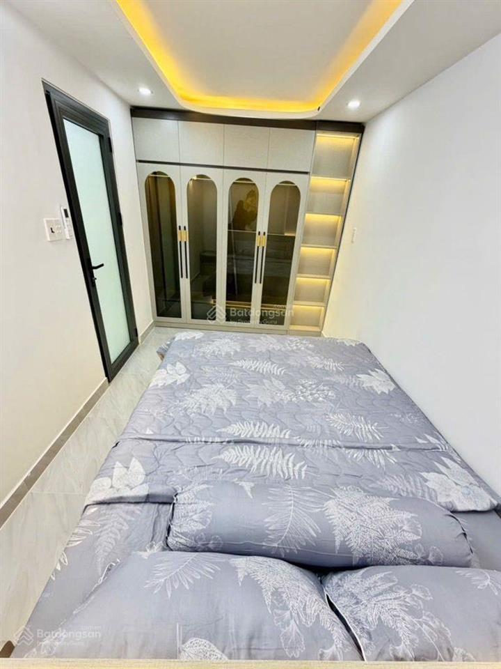 Nhà mới tinh full nội thất chỉ 4.39 tỷ hẻm 1716 huỳnh tấn phát kế bên quận 7