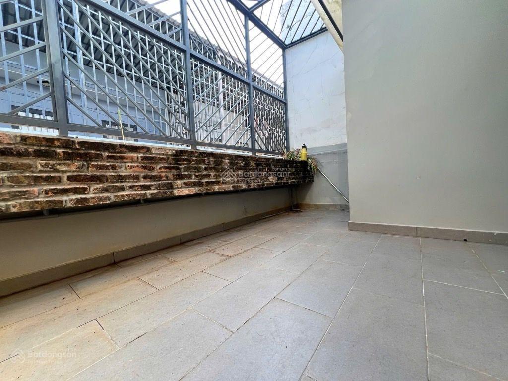 Nhà kdc omely đào tông nguyên gần pmh cách q7 vài phút full nội thất gỗ xịn
chỉ  7.9 tỷ (tl)