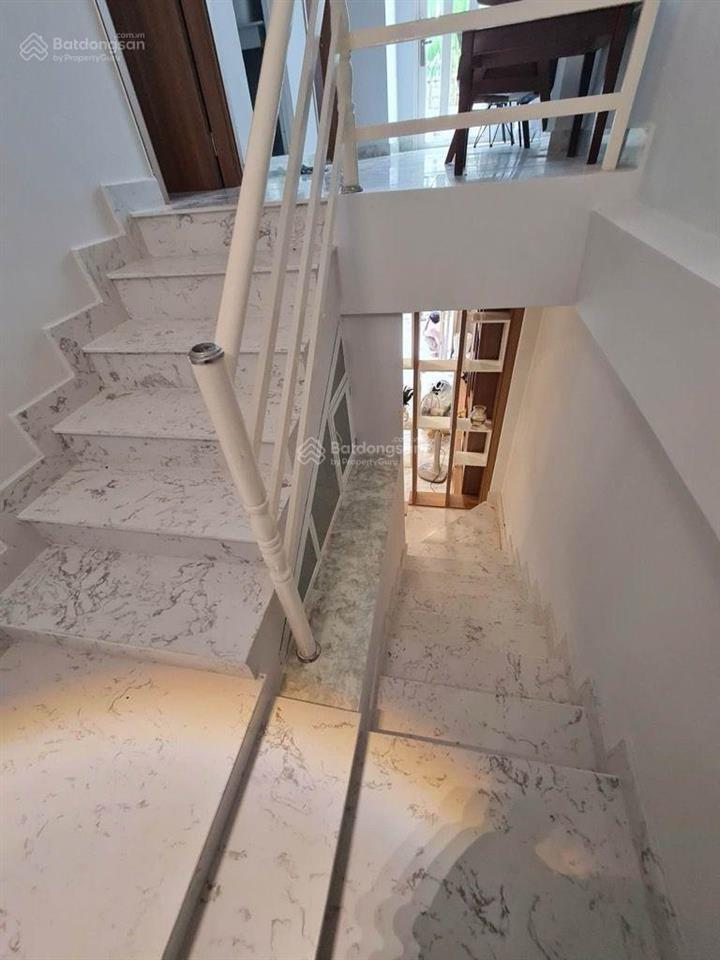 Nhà 2 tầng gần cầu phú xuân huỳnh tấn phát hơn 4 đ xíu  48m2