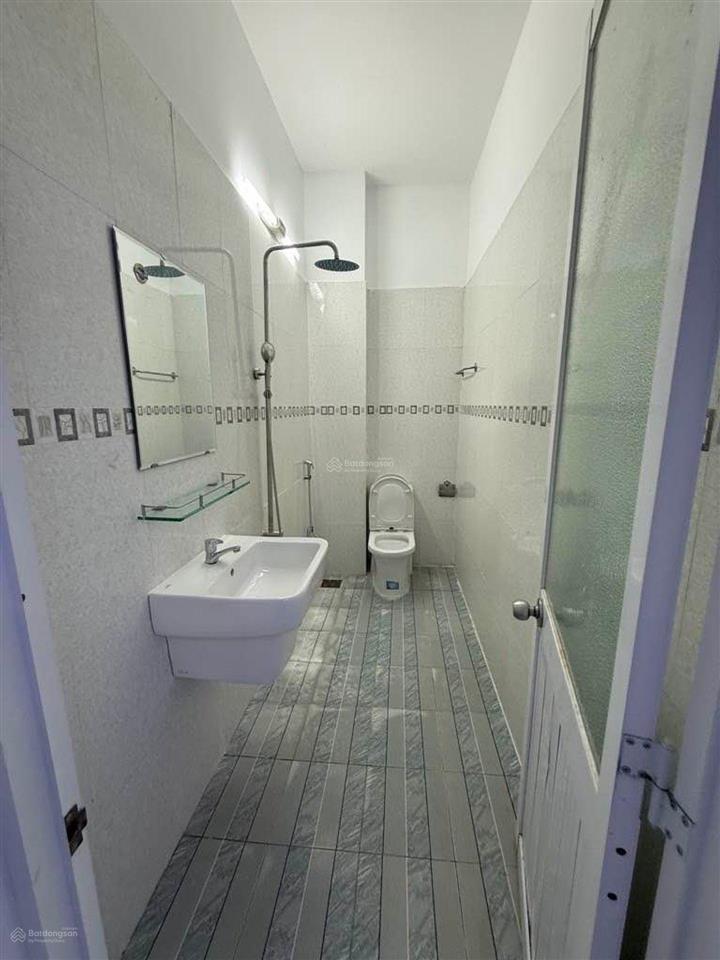 Nhà 3 tầng mới đẹp đường 8m xe hơi tránh chỉ 3.1 tỷ  ngay nguyễn thị hương