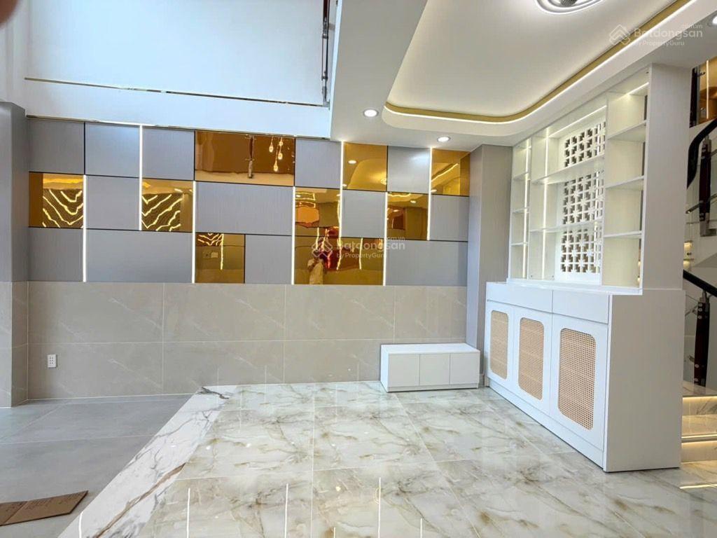 Nhà đẹp huỳnh thị đồng gần trung tâm hành chính nhà bè  đi pmh chỉ vài phút hơn 8 tỷ xíu
