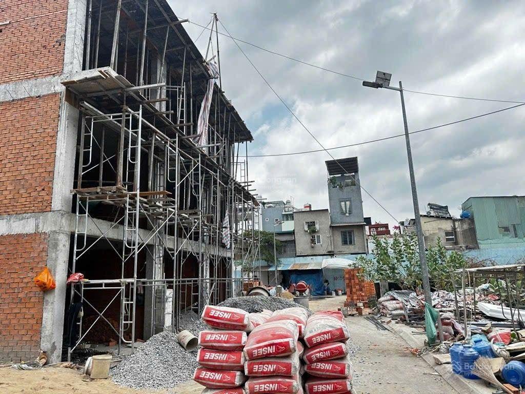 Đất đẹp khu vip khép kín quận 7, được xây đến 6 tầng, tân thuận đông. nhỉnh 9 tỷ