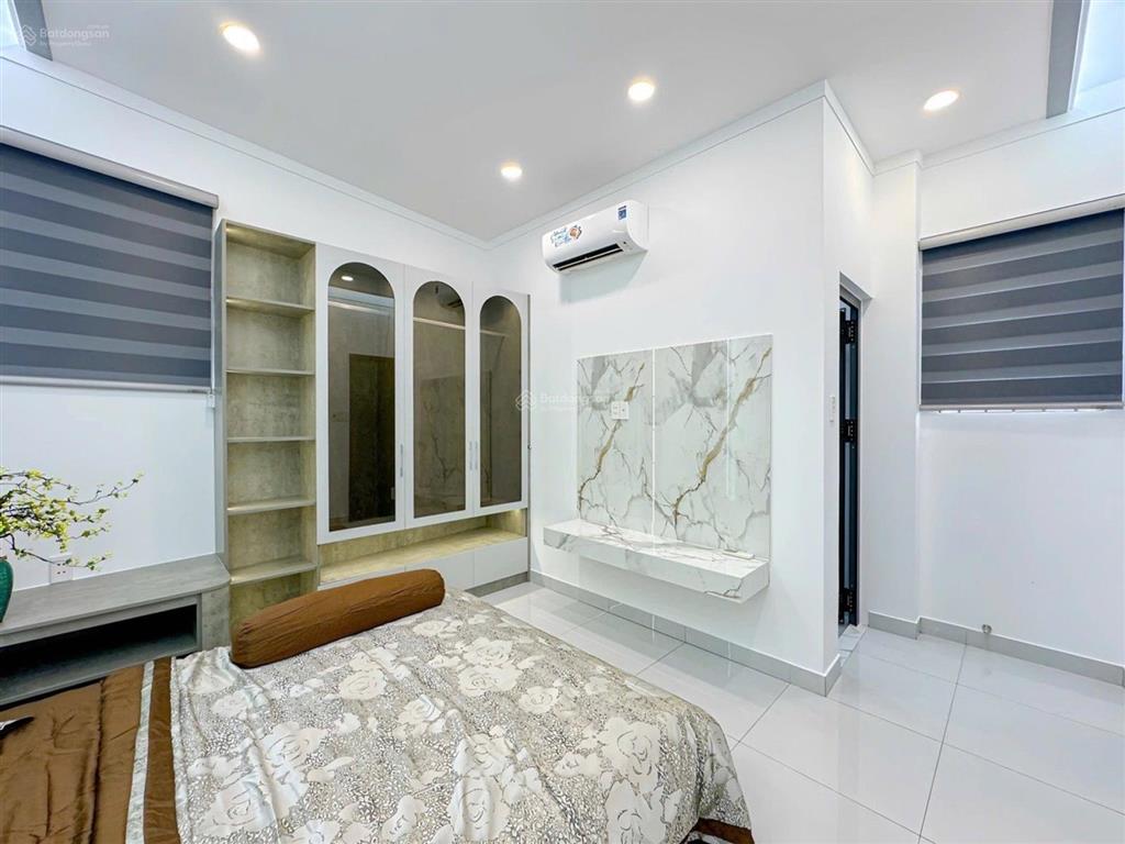 Nhà đẹp trần xuân soạn  quận 7, kế q4, full nội thất, 63m2. chỉ 6,7 tỷ (tl)