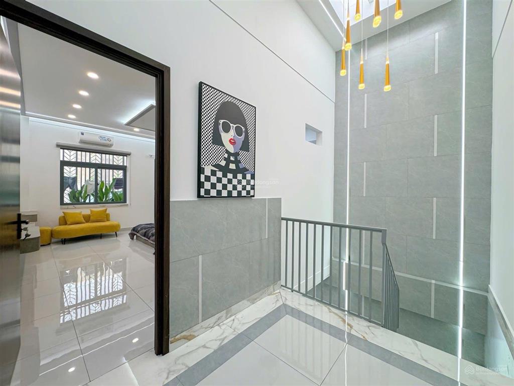 Nhà đẹp trần xuân soạn  quận 7, kế q4, full nội thất, 63m2. chỉ 6,7 tỷ (tl)