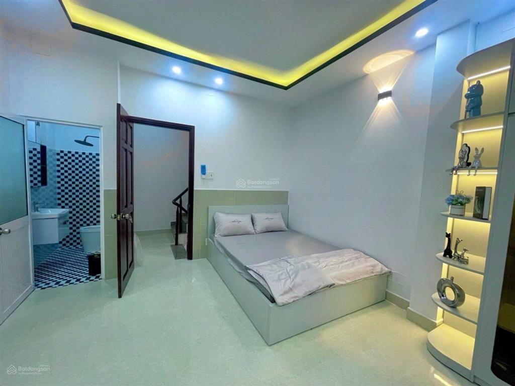 Siêu phẩm nhà góc 2 mặt hẻm shr full nội cách q7 vài phút huỳnh tấn phát. nhà bè