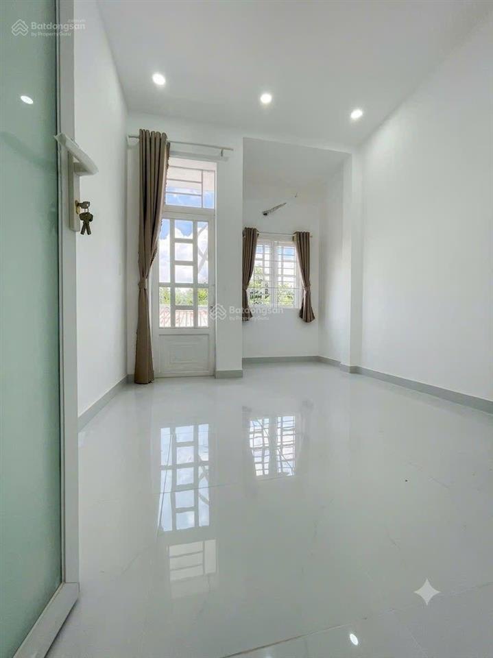 Chỉ 1 tỷ 790 sở hữu nhà 2 tầng full nội thất ngay huỳnh tấn phát, nhà bè