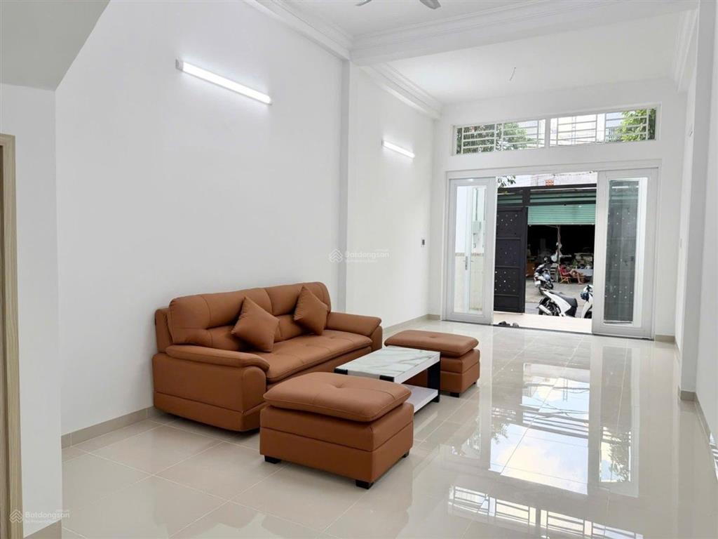 Sát lâm văn bền, phú mỹ hưng quận 7 . chỉ vài củ  thương lượng chính chủ