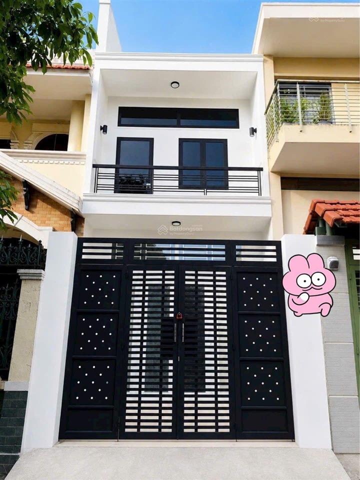 Sát lâm văn bền, phú mỹ hưng quận 7 . chỉ vài củ  thương lượng chính chủ