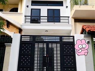 Sát lâm văn bền, phú mỹ hưng quận 7 . chỉ vài củ  thương lượng chính chủ