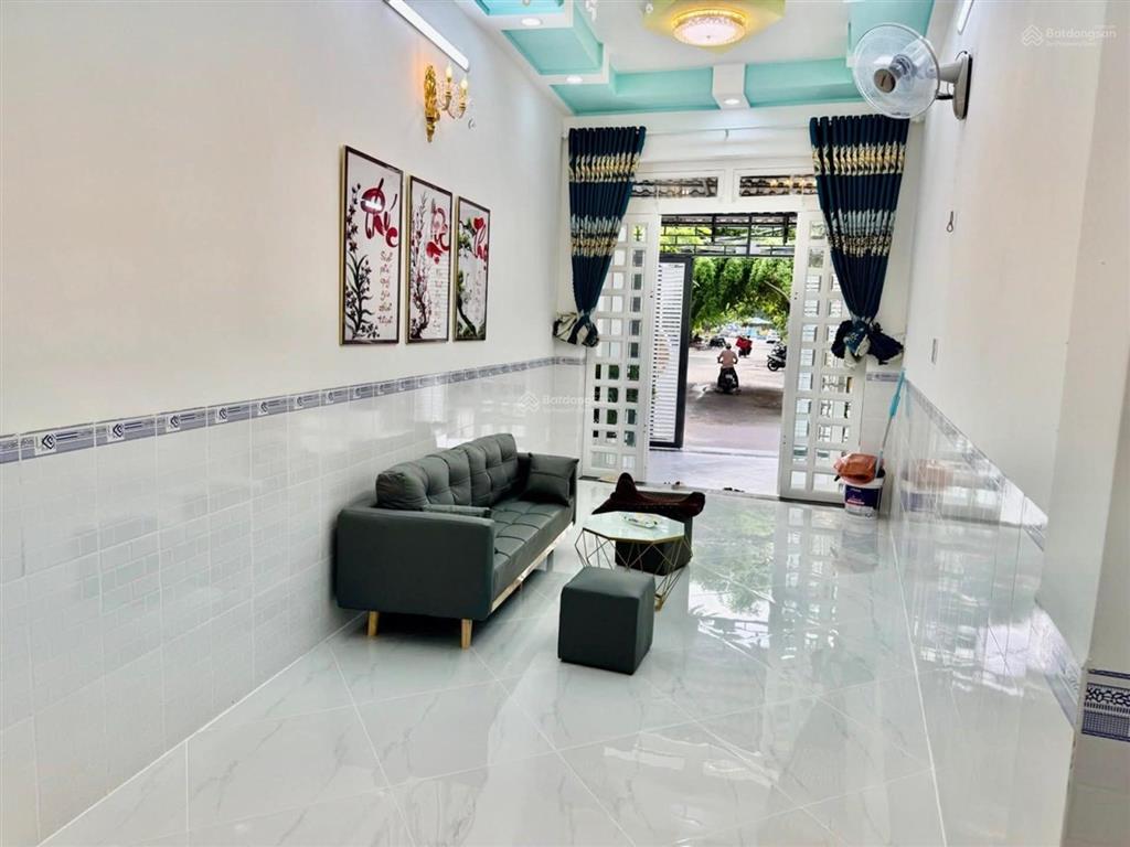 Cách q7 chỉ 1 cây cầu,cạnh phú mỹ hưngchỉ hơn 4t.ỷ shr cạnh