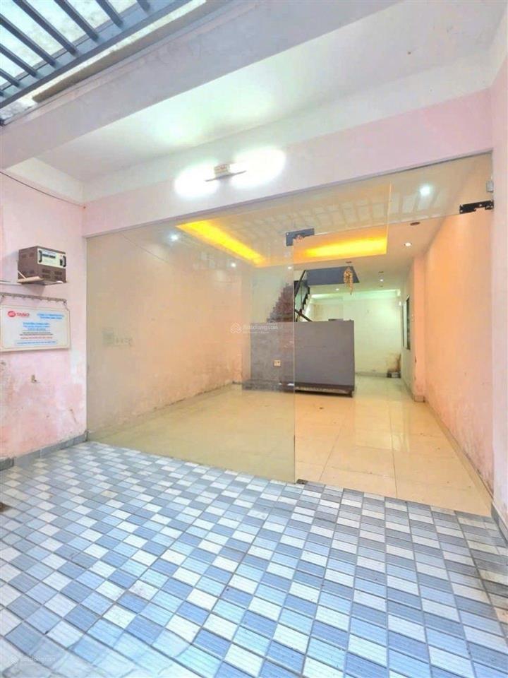 Sổ hồng 2026  nhà cũ hẻm thông 2 lầu  60m2. 4 tỷ hơn (tl). ngay kdc sài gòn mới  huỳnh tấn phát,
