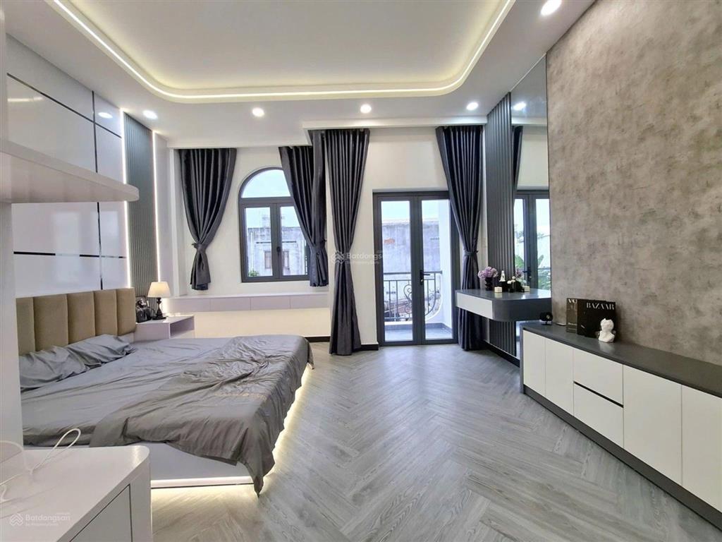 Nhà đẹp hẻm xe hơi huỳnh tấn phát 5,96 tỷ. 54m2, 3pn, 2 tầng + sân thượng