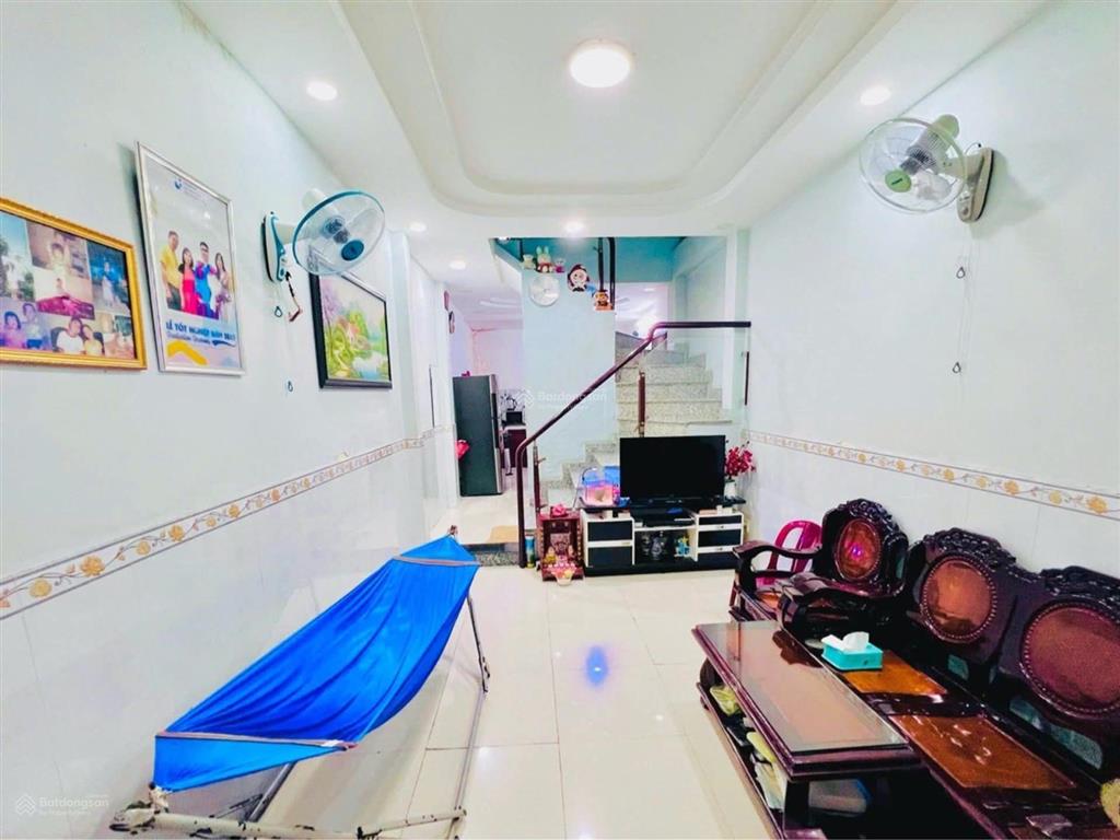 Bán đất tặng nhà. hẻm ô tô, gần chợ phú xuân huỳnh tấn phát nhà bè chỉ 3 tỷ hơn. 56m2 (tl)