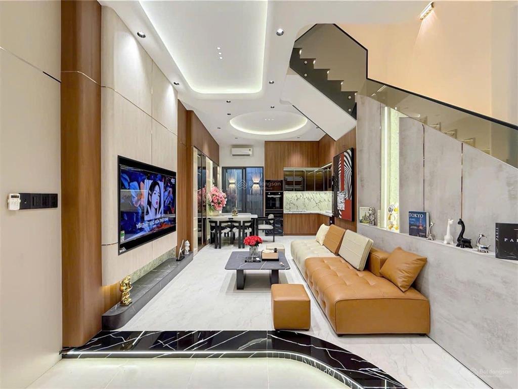 Nhà phố hiện đại huỳnh thị đồng có gara ô tô full nội thất . 60m2 3 pnmaster rộng sát bên pm