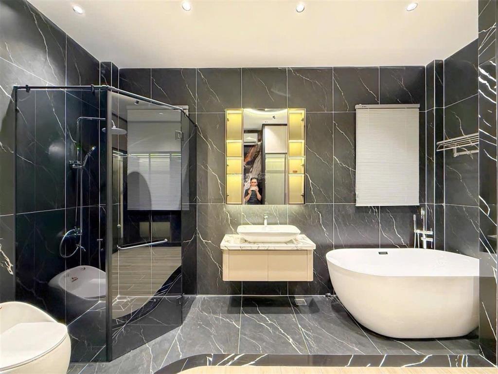 Nhà phố hiện đại huỳnh thị đồng có gara ô tô full nội thất . 60m2 3 pnmaster rộng sát bên pm