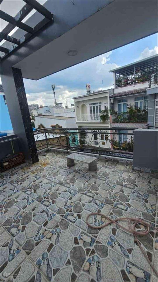 Nhà 3 tầng kế bên phú mỹ hưng 61m2 3pn có pn trệt. pphú thuận q7. chỉ 7đ hơn