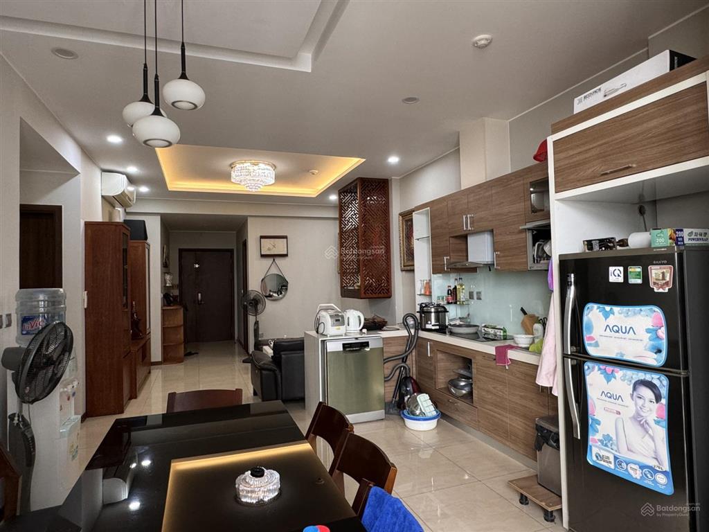Bán chung cư 2 ngủ 2wc 5,x tại trung hòa nhân chính 0987.063.,288