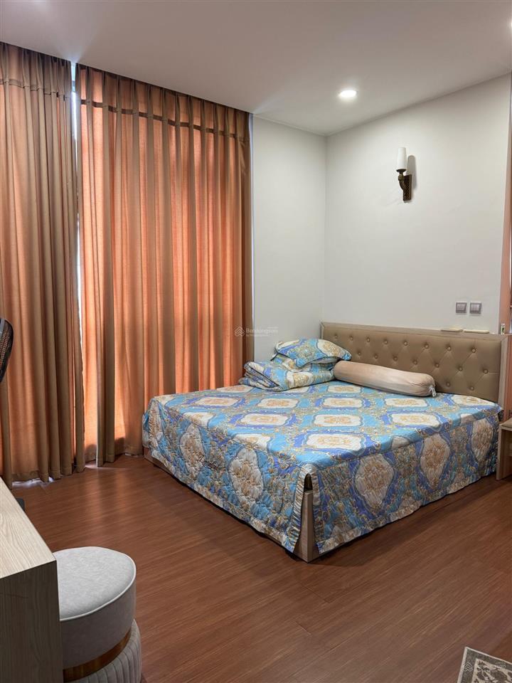 Bán chung cư 2 ngủ 2wc 5,x tại trung hòa nhân chính 0987.063.,288