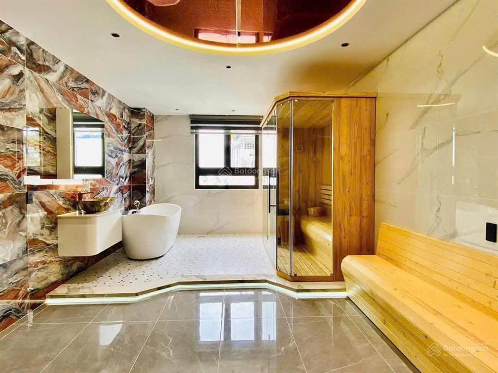 Đường 12m  khu vip hoàng hoa thám  5 tầng, 5x15  cam kết chuẩn 100%