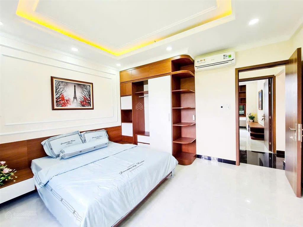 Đường 12m  khu vip k300  5 tầng, 5x19  cam kết chuẩn 100%