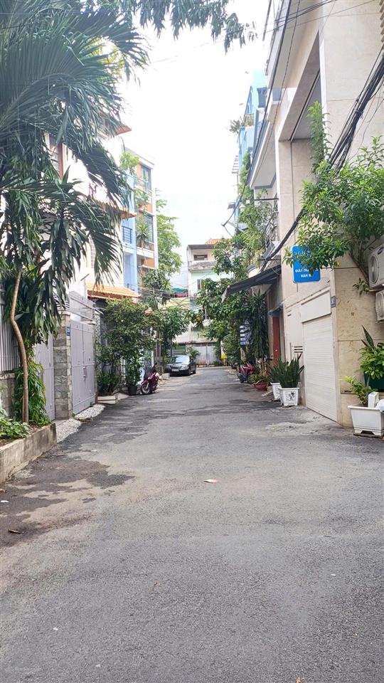 Nhà đẹp, hẻm 8m  khu vip nguyễn thái bình  5 tầng, 6x13m  cho thuê 35tr/tháng