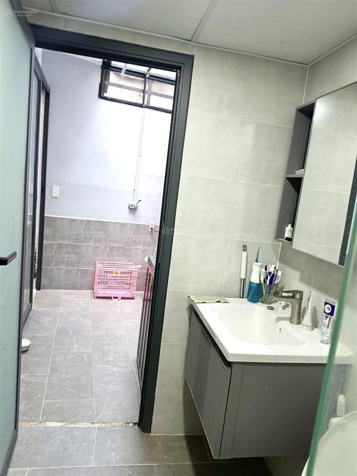 Nhà mới hẻm thông bùi minh trực phạm thế hiển p5 q8, 64m2, 2 tầng, nở hậu, 5.5 tỷ