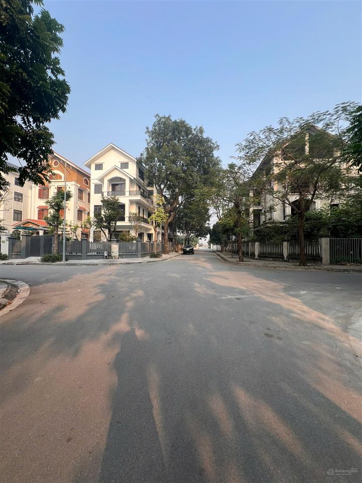 Bán biệt thự tại kdt phương viên  (mailand hà nội city) bắc an khánh, hoài đức, hà nội. 150tr/m2