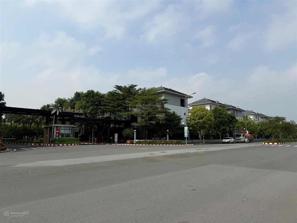 Bán biệt thự kdt lakeside villas mailand hanoi 270m2 230 triệu/m2, 3 bước ra hồ
