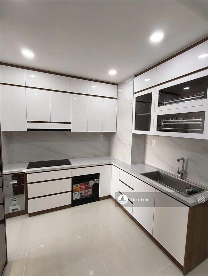 Chủ cần sang nhượng căn hộ the pegasuite, diện tích 73m2, 2pn2wc, sổ hồng đầy đủ