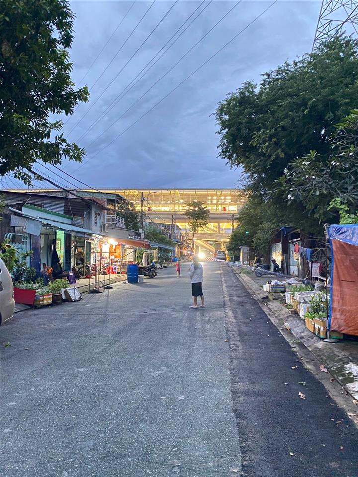 Ngay ga metro bình thái, nguyễn văn bá, thủ đức  103m2 2 mặt tiền 8 tỷ  giá siêu nét