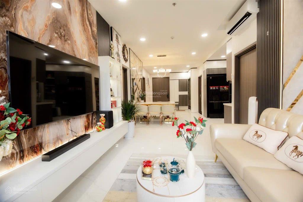 Cho thuê căn hộ chung cư the harmona, giá cực chất 11 triệu , 80m2,2pn,2wc. 0932 132 *** gặp hiển
