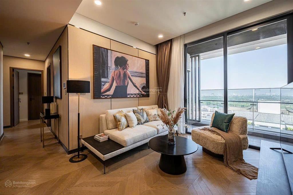 Cho thuê cc tại kingdom 101, giá tốt, 17 triệu vnd, 78 m², 2pn, 2wc.  0932 132 *** gặp hiển