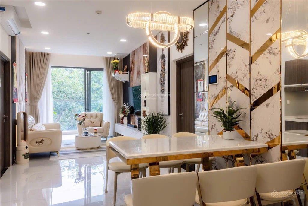 Cho thuê cc oriental plaza 685 âu cơ, 11 triệu vnd, 85m², 2pn, 2wc.  0932 132 *** gặp hiển