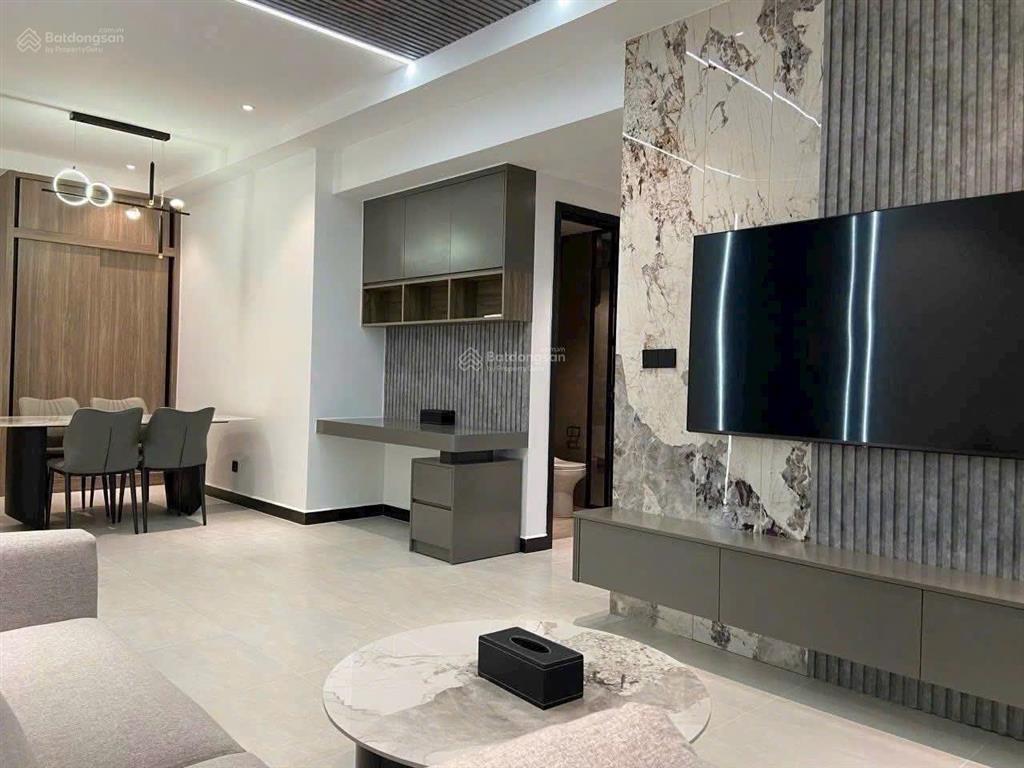 Bán căn hộ chung cư tại the harmona, 4,3 tỷ, 75m2,2pn,2wc giá ưu đãi .  0932 132 *** gặp hiển
