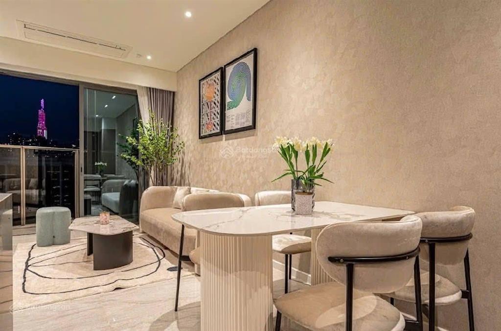 Bán gấp căn hộ 2pn, 2wc tại sky center, 6 tỷ, 75m², tân bình, tp.hcm.  0932 132 *** gặp hiển