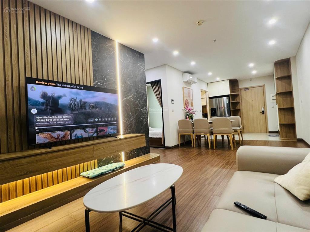 Cho thuê ch 2pn, 2wc, 75m² tại cộng hòa plaza, 12 triệu vnd.  0932 132 *** gặp hiển
