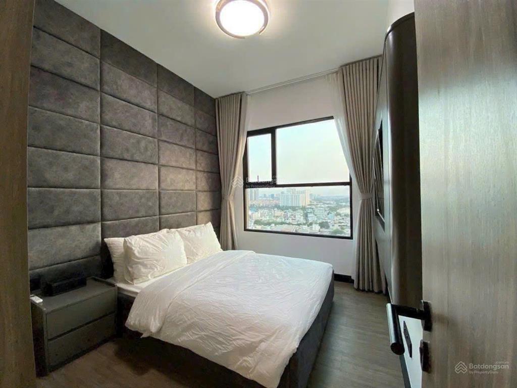 Cho thuê ch 2pn, 2wc, 75m² tại cộng hòa plaza, 12 triệu vnd.  0932 132 *** gặp hiển